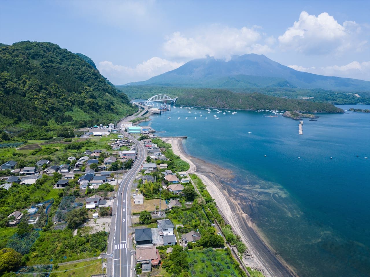 E-Bike-Tour zum Sakurajima-Gipfel thumbnail